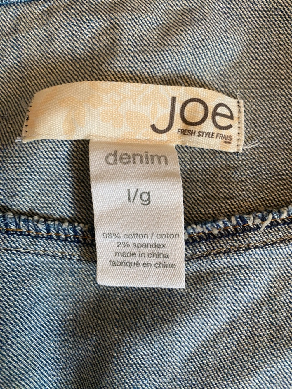 Joe Fresh Size L Light Wash Distressed Denim Jacket Super Cute - Picture 9 of 10